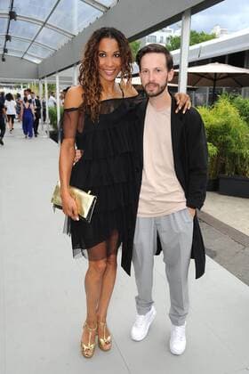 Annabelle Mandeng und Franz Dinda bei der Ankunft zur Designer for Tomorrow by Fashion ID Modenschau im Rahmen der Mercedes-Benz Fashion Week Frühjahr Sommer 2017 am 30.06.2016 in Berlin MBFW Fashionweek in Berlin 2016- Designer for Tomorrow by Fashion ID Modenschau 