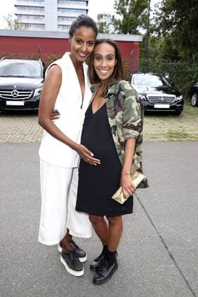 Sara Nuru und Hadnet Tesfai bei der Designer For Tomorrow By Fashion ID Show auf der Mercedes-Benz Fashion Week Berlin Spring Summer 2017. Berlin, 30.06.2016 Foto:xS.xGabschx xFuturexImage
