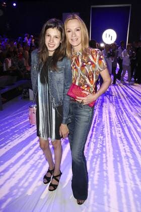 Katja Flint mit Tochter Lisa bei der Designer For Tomorrow By Fashion ID Show auf der Mercedes-Benz Fashion Week Berlin Spring Summer 2017. Berlin, 30.06.2016 Foto:xS.xGabschx xFuturexImage