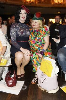 Betty Amrhein mit Begleitung bei der Marcel Ostertag Fashion Show auf der Mercedes-Benz Fashion Week Berlin Spring Summer 2017. Berlin, 30.06.2016 Foto:xFredericx xFuturexImage