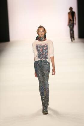 Germany: Jeans for Refugees by Johny Dar The Mercedes-Benz Fashion Week Berlin. Numerous labels are taking part in the German fashion week for the 2017 spring summer season. The photo shows Models with the collection of Jeans for Refugees by Dohny Dar on the catwalk in the Erika Hess Ice Stadium in Berlin-Weding. This year, the designer launched a global artistic collaboration called Jeans for Refugees , dedicated to the world s fugitives and involved over one hundred celebrities. The jeans-Unikate be exhibited in London in October 2016 the Saatchi Gallery and auctioned. The entire proceeds go to the International Rescue Committee, an organization that Escaped and war victims.  SimonexKuhlmey