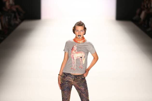 Germany: Jeans for Refugees by Johny Dar The Mercedes-Benz Fashion Week Berlin. Numerous labels are taking part in the German fashion week for the 2017 spring summer season. The photo shows Models with the collection of Jeans for Refugees by Dohny Dar on the catwalk in the Erika Hess Ice Stadium in Berlin-Weding. This year, the designer launched a global artistic collaboration called Jeans for Refugees , dedicated to the world s fugitives and involved over one hundred celebrities. The jeans-Unikate be exhibited in London in October 2016 the Saatchi Gallery and auctioned. The entire proceeds go to the International Rescue Committee, an organization that Escaped and war victims.  SimonexKuhlmey