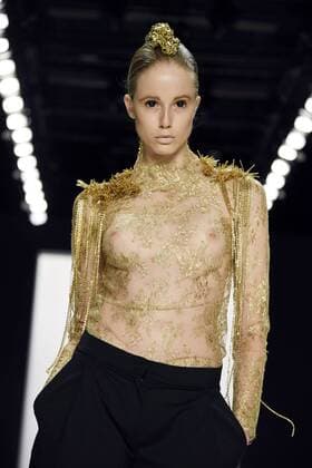 Model bei der Irene Luft Fashion Show auf der Mercedes-Benz Fashion Week Berlin Spring Summer 2017. Berlin, 01.07.2016 Foto:xFredericx xFuturexImage