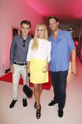 Jenny Elvers mit Sohn Paul Jolig und Freund Steffen von der Beeck beim Gala Fashion Brunch auf der Mercedes-Benz Fashion Week Berlin Spring Summer 2017. Berlin, 01.07.2016 Foto:xS.xGabschx xFuturexImage