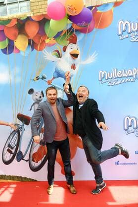 Ralf Schmitz und Axel Prahl bei der Premiere des Kinofilms Mullewapp - eine schöne Schweinerei im Kino in der Kulturbrauerei. Berlin, 03.07.2016 Foto:xC.xNiehausx xFuturexImage