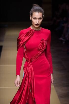 209209 Marineau Starface 2016-07-03 Paris France Paris Fashion week. Defilé Haute Couture Automne Hiver 2016 Versace. Editorial use only Hadid, Bella  Copyright: xMarineaux STAR_209209_024