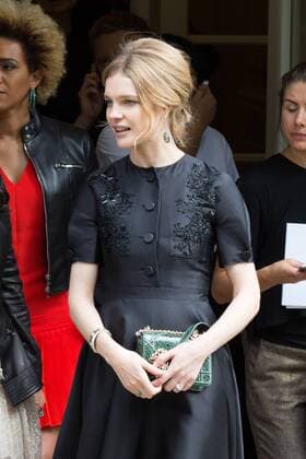 Natalia Vodianova - Ankunft zur Modenschau von Dior - Haute Couture Herbst Winter 2016 2017 in Paris - 04 07 2016 