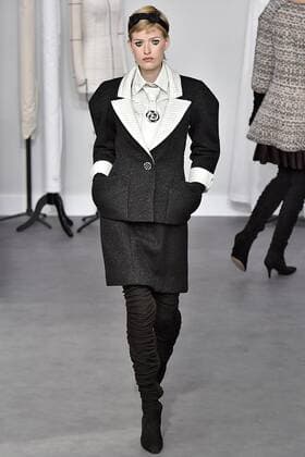 209251 Marineau Starface 2016-07-05 Paris France Paris Fashion week. Defilé Haute Couture Automne Hiver 2016 Chanel Chanel, Couture autumn-winter 2016 Paris, France Paris Fashion week . Defilé Haute Couture Fall Winter 2016 Chanel Editorial use only _sans_perso  Copyright: xMarineaux STAR_209251_040