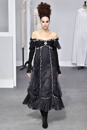 209251 Marineau Starface 2016-07-05 Paris France Paris Fashion week. Defilé Haute Couture Automne Hiver 2016 Chanel Chanel, Couture autumn-winter 2016 Paris, France Paris Fashion week . Defilé Haute Couture Fall Winter 2016 Chanel Editorial use only _sans_perso  Copyright: xMarineaux STAR_209251_079