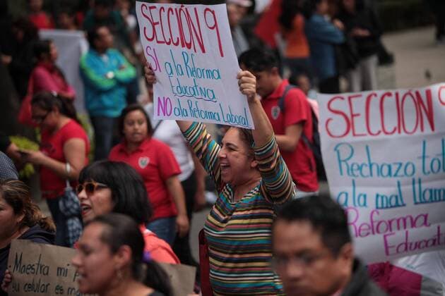 Teachers members of the National Coordinator of Workers of Education of Mexico (CNTE) march to protest against the education reform in the country, in Mexico City, Mexico, 05 July 2016. Protest against the education reform in Mexico !ACHTUNG: NUR REDAKTIONELLE NUTZUNG!  MEX001 20160706-636033745235867307