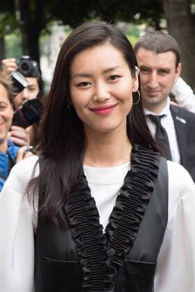 Liu Wen PEOPLE: Modenschau Chanel - Fashion Week haute couture - Paris - 05 07 2016 Viktorx 