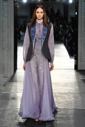 209269 Marineau Starface 2016-07-05 Paris France Paris Fashion week. Defilé Haute Couture Automne Hiver 2016 Alexis Mabille. Alexis Mabille, Couture autumn-winter 2016 Paris, France Editorial use only _sans_perso  Copyright: xMarineaux STAR_209269_013