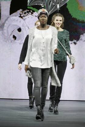Aminata Sanogo bei der Ernstings Family Fashion Show 2016 im Theater an der Elbe. Hamburg, 05.07.2016 Foto:xgbrcix xFuturexImage