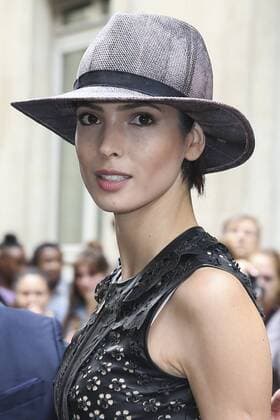 Paris Haute Couture Week - Promis vor Elie Saab Modenschau Hanaa Ben Abdesslem PEOPLE : Modenschau Elie Saab - Haute Couture Herbst Winter - 06 07 2016 GwendolineLeGoffx 
