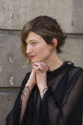 Paris Haute Couture Week - Promis vor Valentino Modenschau Alba Rohrwacher PEOPLE : Modenschau Valentino - Fashion week - Paris - 06 07 2016 StephenCailletx 