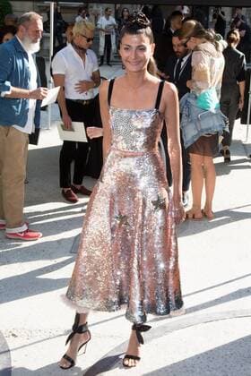 Paris Haute Couture Week - Promis vor Valentino Modenschau Giovanna Battaglia PEOPLE : Modenschau Valentino - Haute Couture Herbst Winter - 06 07 2016 Viktorx 