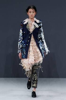 Paris Haute Couture Week - Viktor and Rolf Modenschau 209307 Marineau Starface 2016-07-06 Paris France Paris Fashion week. Defilé Haute Couture Automne Hiver 2016 Viktor & Rolf. Viktor & Rolf, Couture autumn-winter 2016 Paris, France Editorial Use Only  Copyright: xMarineaux STAR_209307_031