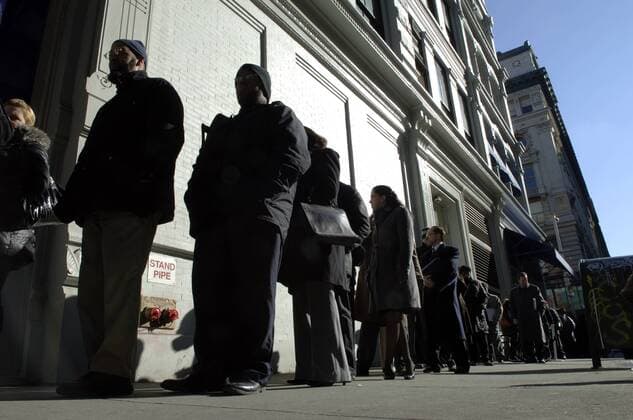 Job figures up for June Hundreds of people line up in New York on Thursday, January 29, 2009 for a job fair sponsored by the website CareerBuilder.com. The ADP National Employment Report reported that private employers added 172,000 workers in June beat analysts expectations of only 159,000. (  FRANCESxM.xROBERTS
