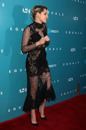 LOS ANGELES - JUL 7: Kristen Stewart at the Equals LA Premiere at the ArcLight Hollywood on July 7, 2016 in Los Angeles, CA  KathyxHutchins
