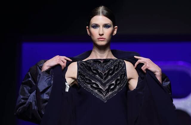 Rome Fashion Week - Renato Balestra Modenschau July 8, 2016 - Rome, Italy - Model on the catwalk for the italian designer Renato Balestra at AltaRoma Fashion Week in Rome. Rome Italy - ZUMAi15_