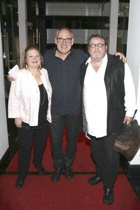 Franziska Troegner, Peter Dehler und Walter Plathe bei der Premiere des Theaterstücks Wand an Wand in den Kammerspielen. Hamburg, 09.07.2016 Foto:xgbrcix xFuturexImage