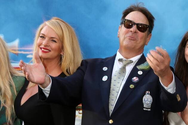 LOS ANGELES - JUL 9: Donna Dixon, Dan Aykroyd at the Ghostbusters Premiere at the TCL Chinese Theater IMAX on July 9, 2016 in Los Angeles, CA  KathyxHutchins