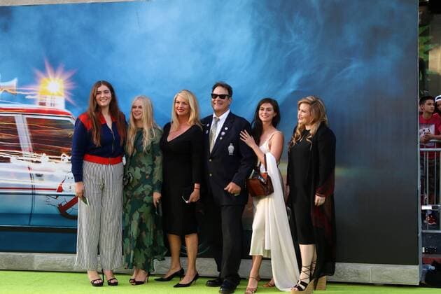LOS ANGELES - JUL 9: Donna Dixon, Dan Aykroyd, family at the Ghostbusters Premiere at the TCL Chinese Theater IMAX on July 9, 2016 in Los Angeles, CA  KathyxHutchins