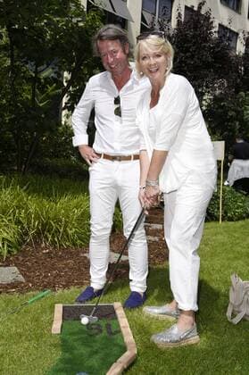 Ulla Kock am Brink mit ihrem Freund Peter Fissenewert beim 2. i31 Berlin Minigolf-Cup 2016 im Boutique Hotel i31. Berlin, 10.07.2016 Foto:xFredericx xFuturexImage