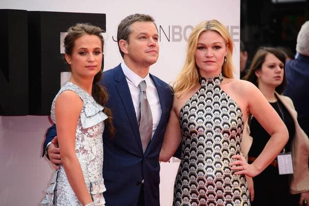 . 11 07 2016. London, United Kingdom. Alicia Vikander, Matt Damon and Julia Stiles attend the European Premiere of Jason Bourne.  xChrisxJosephx xi-Imagesx IIM-13140-0021