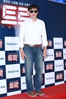 Ye won Kang,Tae-hoon Kim,Jeong-jin Lee and Jang-yoon Jeong attend the vip premiere of Trick in Seoul, Korea on 11th July, 2016.(China and Korea Rights Out)  2016071201209
