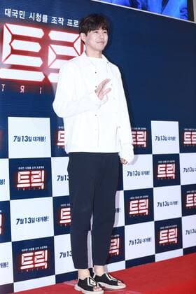Ye won Kang,Tae-hoon Kim,Jeong-jin Lee and Jang-yoon Jeong attend the vip premiere of Trick in Seoul, Korea on 11th July, 2016.(China and Korea Rights Out)  2016071201215