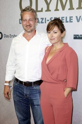 Tobias Kluckert und Carolina Vera Squella bei der Premiere des ARD Dokudramas Der Traum von Olympia - Die Nazi-Spiele von 1936 im Zeughauskino. Berlin, 11.07.2016 Foto:xS.xGabschx xFuturexImage