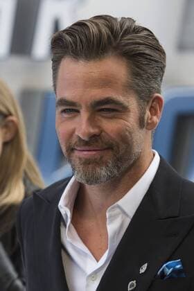 London, UK. 12 July 2016. Actor Chris Pine (Captain Kirk). Red carpet arrivals for Star Trek Beyond. Paramount Pictures presents the European Premiere of Star Trek Beyond at the Empire Leicester Square. Star Trek Beyond Premiere, London, UK