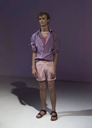 New York Fashion Week - Zachary Prell Modenschau New York Fashion week mens Spring Summer 2017 Model shows off dress by Zachary Prell during New York Fashion week mens Spring Summer 2017 at Skylight Clarkson  LevxRadin