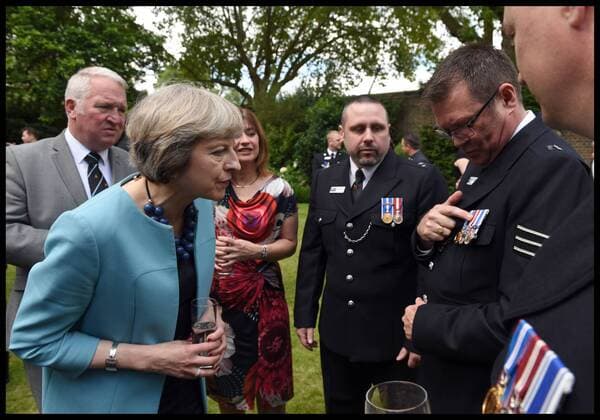 . 14 07 2016. London, United Kingdom. Prime Minister- Police Bravery Awards. The Prime Minister Theresa May host a reception for the Police Bravery Award in the Garden of No10 Downing Street.  xAndrewxParsonsx xi-Imagesx IIM-13174-0005