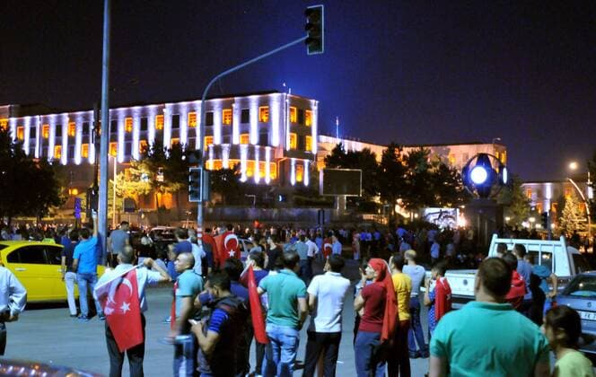People gather at streets in Ankara, capitol of Turkey. A group of Turkey s armed forces said on Friday they had taken power in the country to protect the democratic order and to maintain human rights. Turkish people on Turkish tanks. (Batu Can - Depo Photos)  Copyright: OsmancanxGündoÄüanx-xDepoxPhoto 15437999