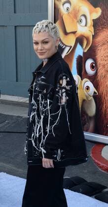 Cast member Jessie J, the voice of Brooke in the animated motion picture sci-fi comedy Ice Age: Collision Course premiere at the Zanuck Theater on the 20th Century Fox Studios lot in Los Angeles on July 16, 2016. Storyline: Scrat s epic pursuit of his elusive acorn catapults him outside of Earth, where he accidentally sets off a series of cosmic events that transform and threaten the planet.  LAP2016071626 JIMxRUYMEN