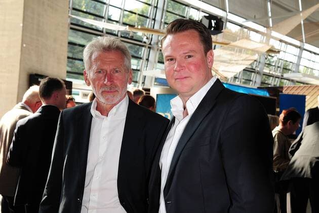 Paul Breitner mit seinem Sohn Max bei der Verleihung Bayerischer Sportpreis am 16.07.2016 in München Verleihung Bayerischer Sportpreis 2016 in Muenchen 