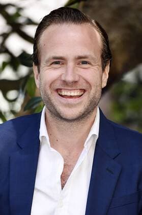 Rafe Spall bei der Premiere des Kinofilms BFG - Big Friendly Giant The BFG im Odeon Leicester Square. London, 17.07.2016 Rafe Spall  Foto:xS.xVasx xFuturexImage