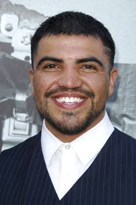 Victor Ortiz LIGHTS OUT FILM PREMIERE Hollywood Patrick Rideaux PicturePerfect