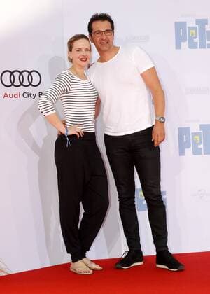 Denise Zich; Andreas Elsholz bei der Premiere PETS im Cinestar im Sony Center Berlin