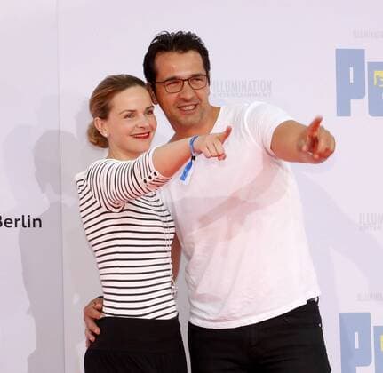 Denise Zich; Andreas Elsholz bei der Premiere PETS im Cinestar im Sony Center Berlin