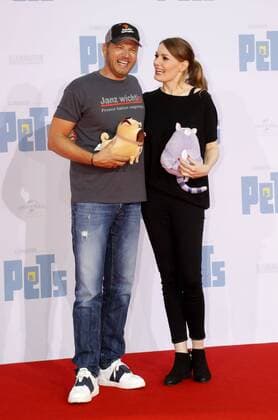 Mario Barth; Martina Hill bei der Premiere PETS im Cinestar im Sony Center Berlin
