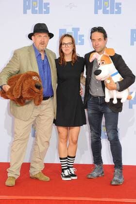 Deutschlandpremiere PETS Dietmar Baer, Stefanie Heinzmann, Jan Josef Liefers Ankunft Deutschlandpremiere des Aimationsfilmes PETS im Cinestar Sony Center in Berlin am 20.07.2016