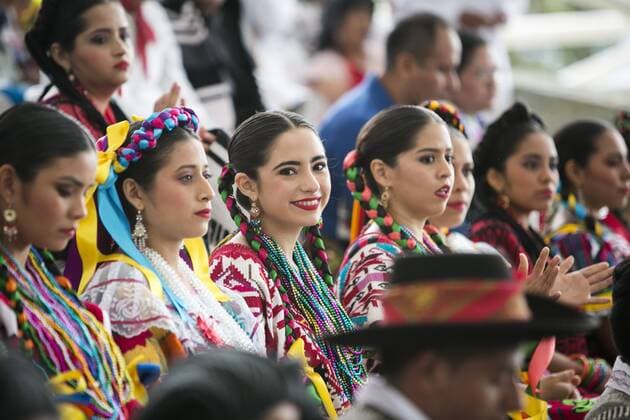 Attendees participate at the opening of Gelaguetza festivities in Oaxaca, Mexico, 25 July 2016. The Guelaguetza , traditional mexican festivity with prehispanic origins, started today in Cerro Fortin, southern Oaxaca. OAXACA CELEBRATES THE GUELAGUETZA !ACHTUNG: NUR REDAKTIONELLE NUTZUNG!  MEX003 20160725-636050822851416905