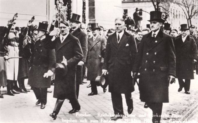 Franz von Papen zu Köningen (1879–1969) German aristocrat, politician and Roman Catholic monarchist. Served as Chancellor of Germany in 1932 and as Vice-Chancellor in 1933-1934. Here with Adolf Hitler in March 1933. WHA  !ACHTUNG AUFNAHMEDATUM GESCHÄTZT! Copyright: WHA UnitedArchives012203