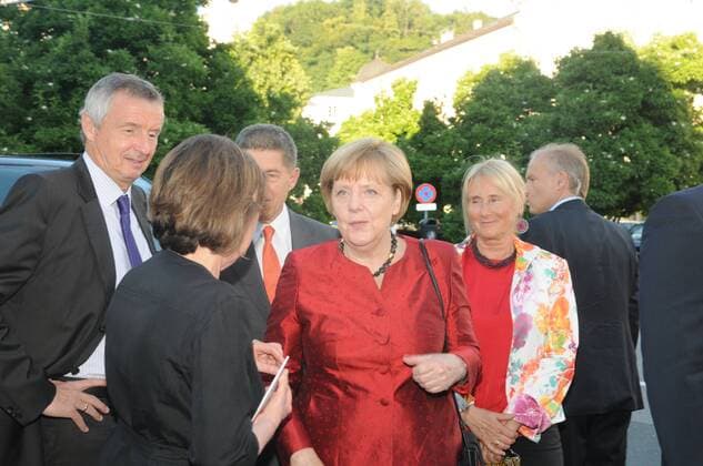 30.7.2016, Bundeskanzlerin Angela Merkel, Präsidentin Helga Rabl Stadler, Premiere Endspiel, Landestheater, Salzburger Festspiele,