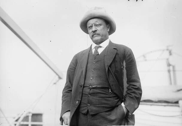 President Theodore Roosevelt on the deck of the steamship Aidan, in New York harbour, after his expedition to South America. WHA  !ACHTUNG AUFNAHMEDATUM GESCHÄTZT! Copyright: WHA UnitedArchivesWHA_050_0142