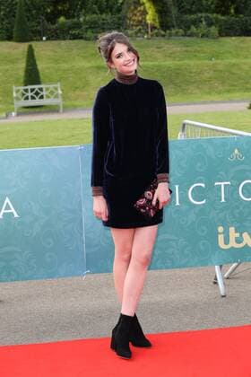 . 11 08 2016. London, United Kingdom. Margaret Clunie arriving for the world premiere screening of Victoria, ITV s new drama series on Queen Victoria, at Kensington Palace in London .  xStephenxLockx xi-Imagesx IIM-13295-0017