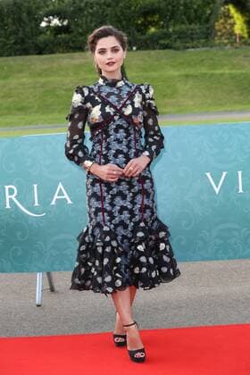 . 11 08 2016. London, United Kingdom. Jenna Coleman arriving for the world premiere screening of Victoria, ITV s new drama series on Queen Victoria, at Kensington Palace in London .  xStephenxLockx xi-Imagesx IIM-13295-0020